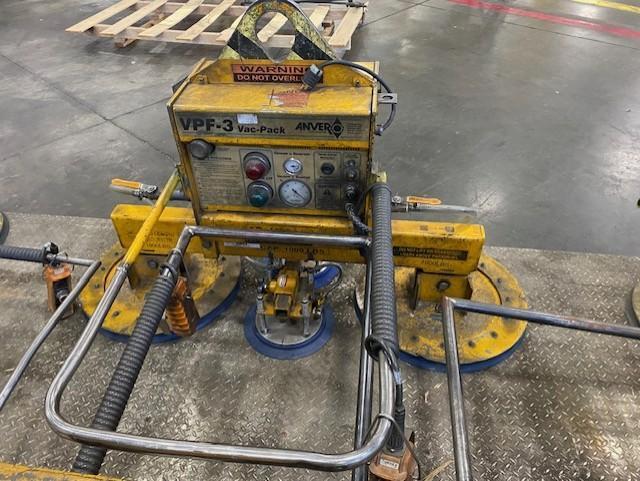 4,000LBS /1,000LBS ANVER FOUR PAD ELECTRIC POWERED VACUUM LIFTER / SHEET LIFTER / PLATE LIFTER STOCK# 4125