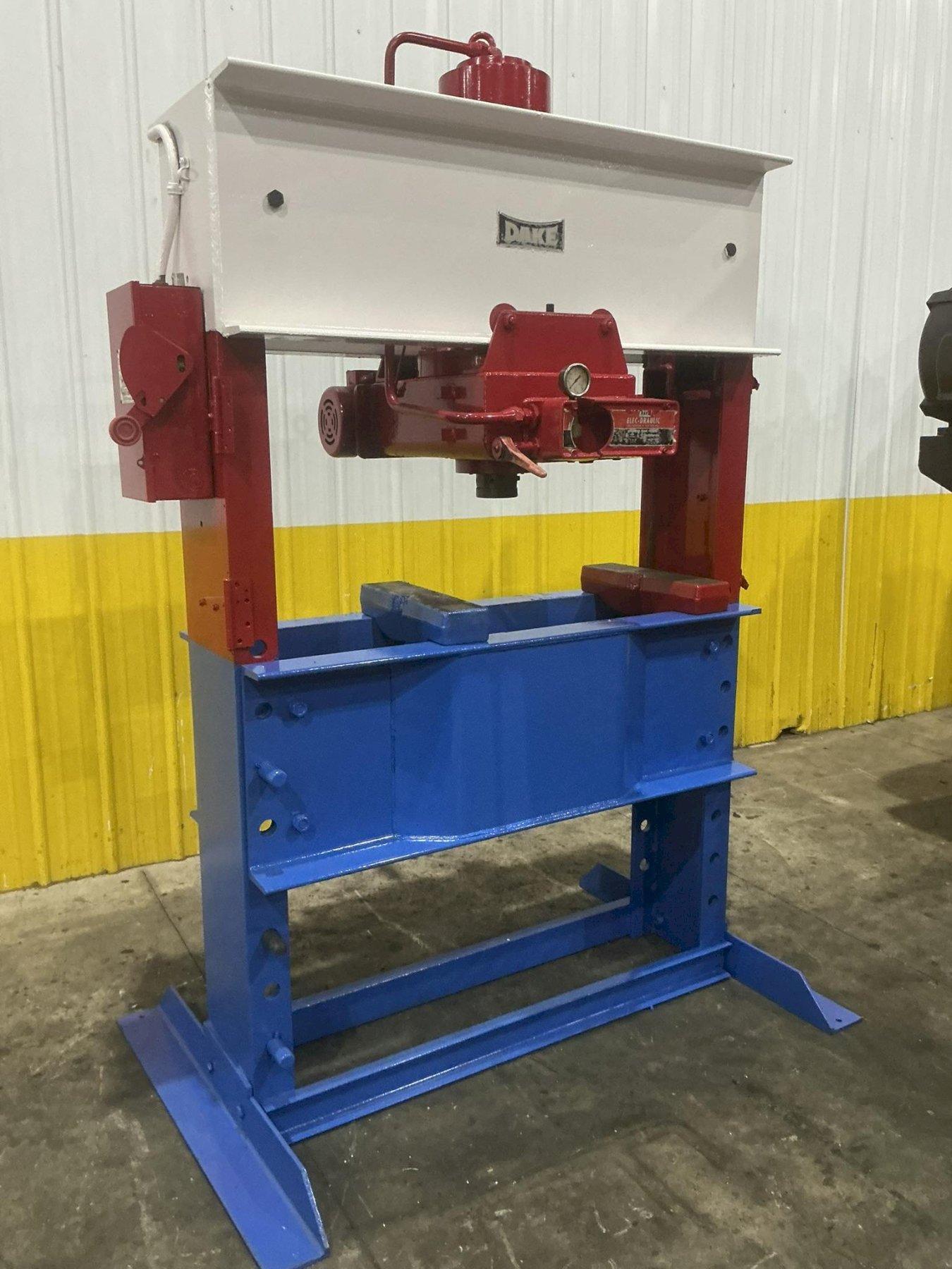 150 TON DAKE MODL ELEC-DRAULIC HYDRAULIC H-FRAME PRESS: YOBRO #26059