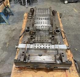 Die, Fin, Oak STOCK# 4286