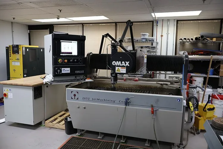 2020 OMAX 2652 | Waterjet Cutters