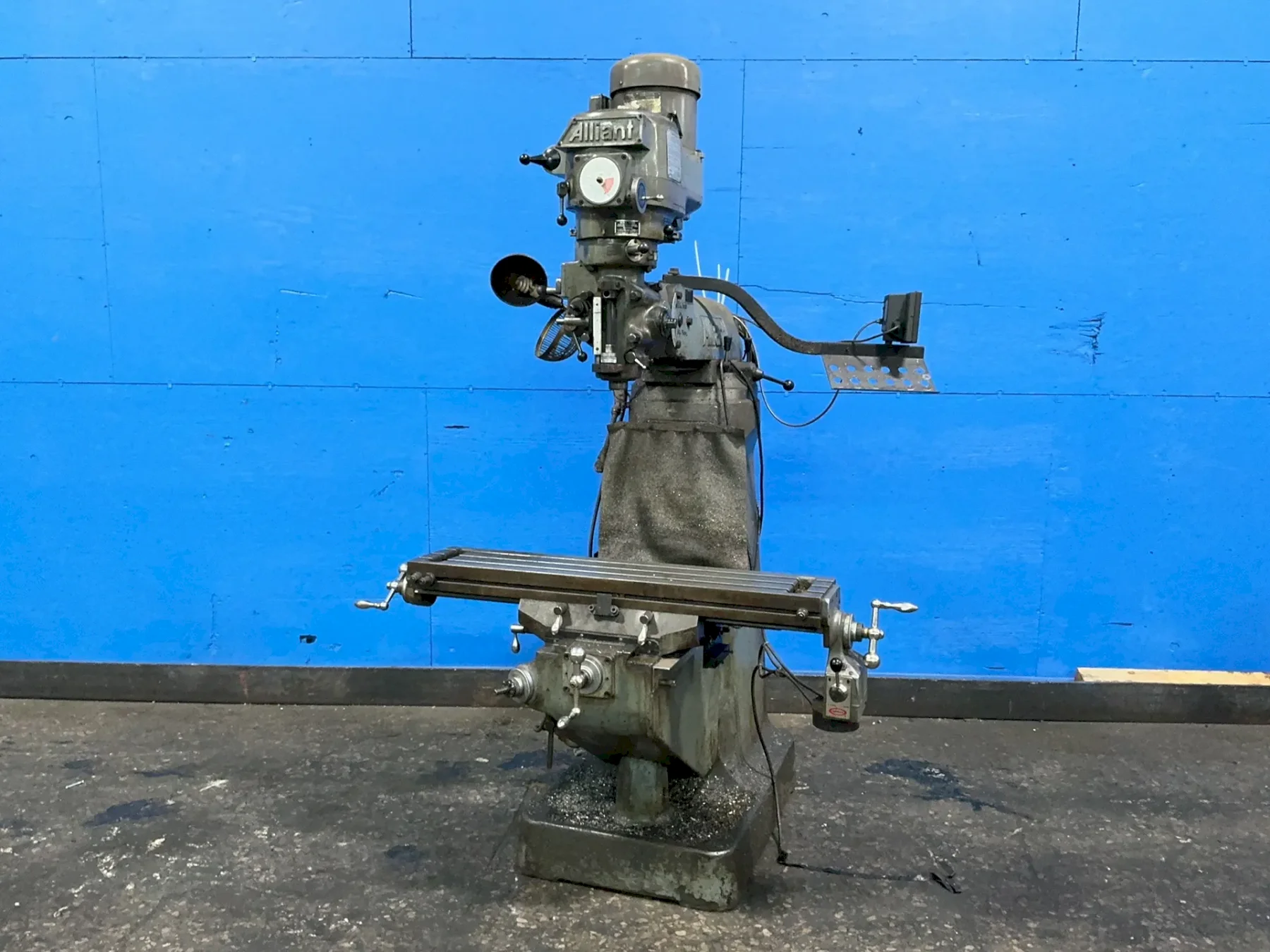 ALLIANT 9” X 42” VERTICAL MILL  -  ALLIANT 11/TMV