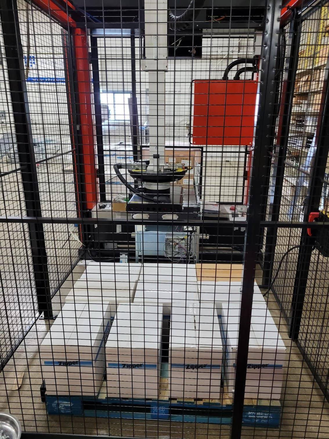 SOCO Robot-In-A-Box Palletising Robot