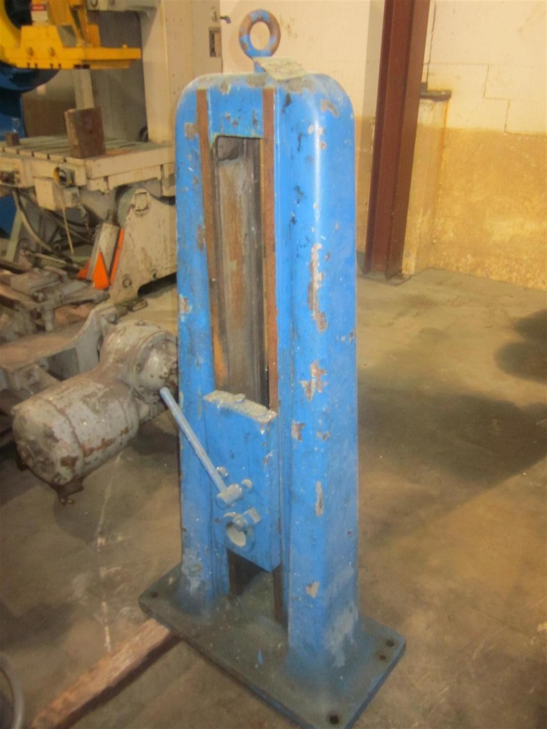 3" LUCAS BORING MILL OUTBOARD SUPPORT:  STOCK #17903