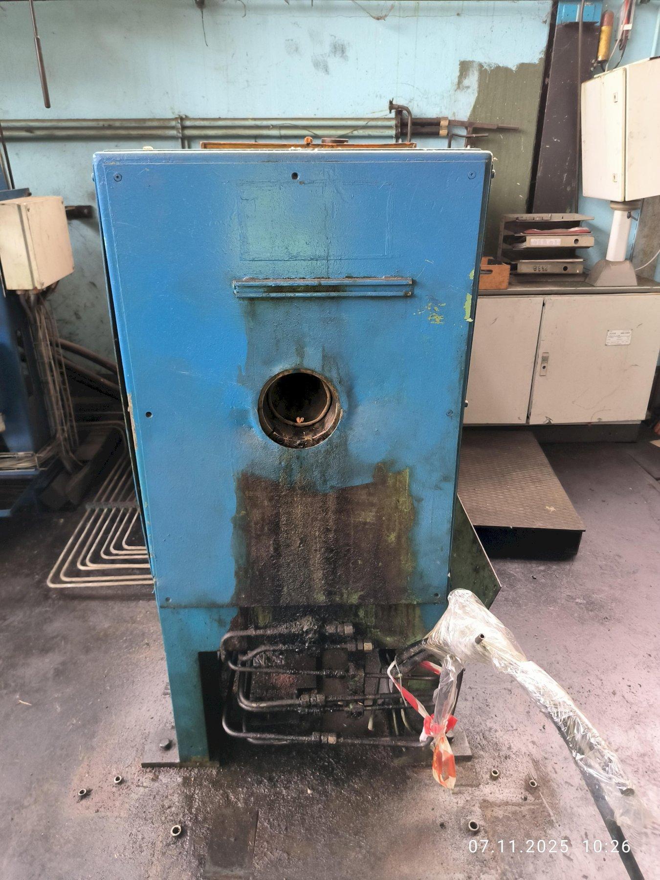 25 TON HAGINGER 3-DIE TUBE DRAW BENCH