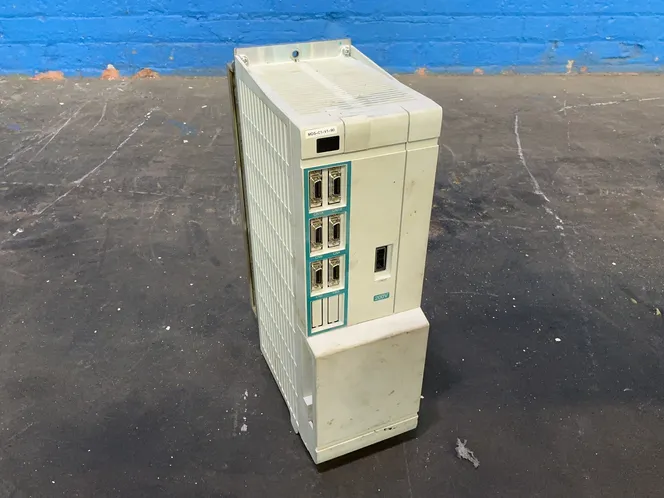 MITSUBISHI SERVO DRIVE UNIT  -  MDS-C1-V1-90