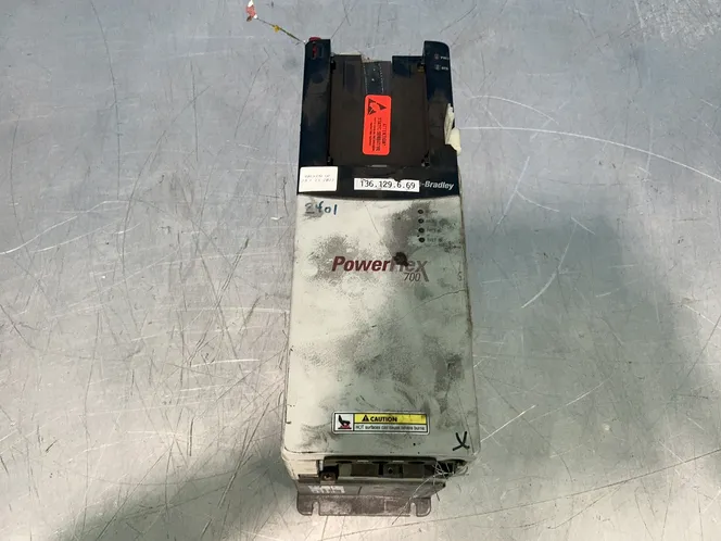 Allen-bradley 5 / 3 Hp Powerflex 700 Variable Frequency Drive - 208d8p0a0aynand0