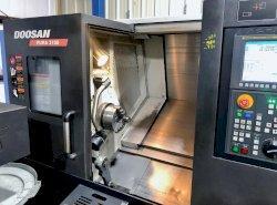 2011 Doosan Puma 2100 CNC Horizontal Lathe