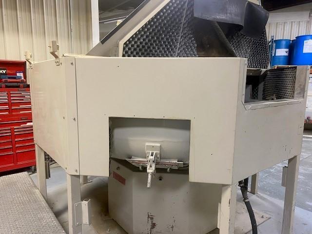 Almco OR-25CLR Round Bowl Vibratory Finisher, 1982 – Large Capacity Deburring System, Industrial Use