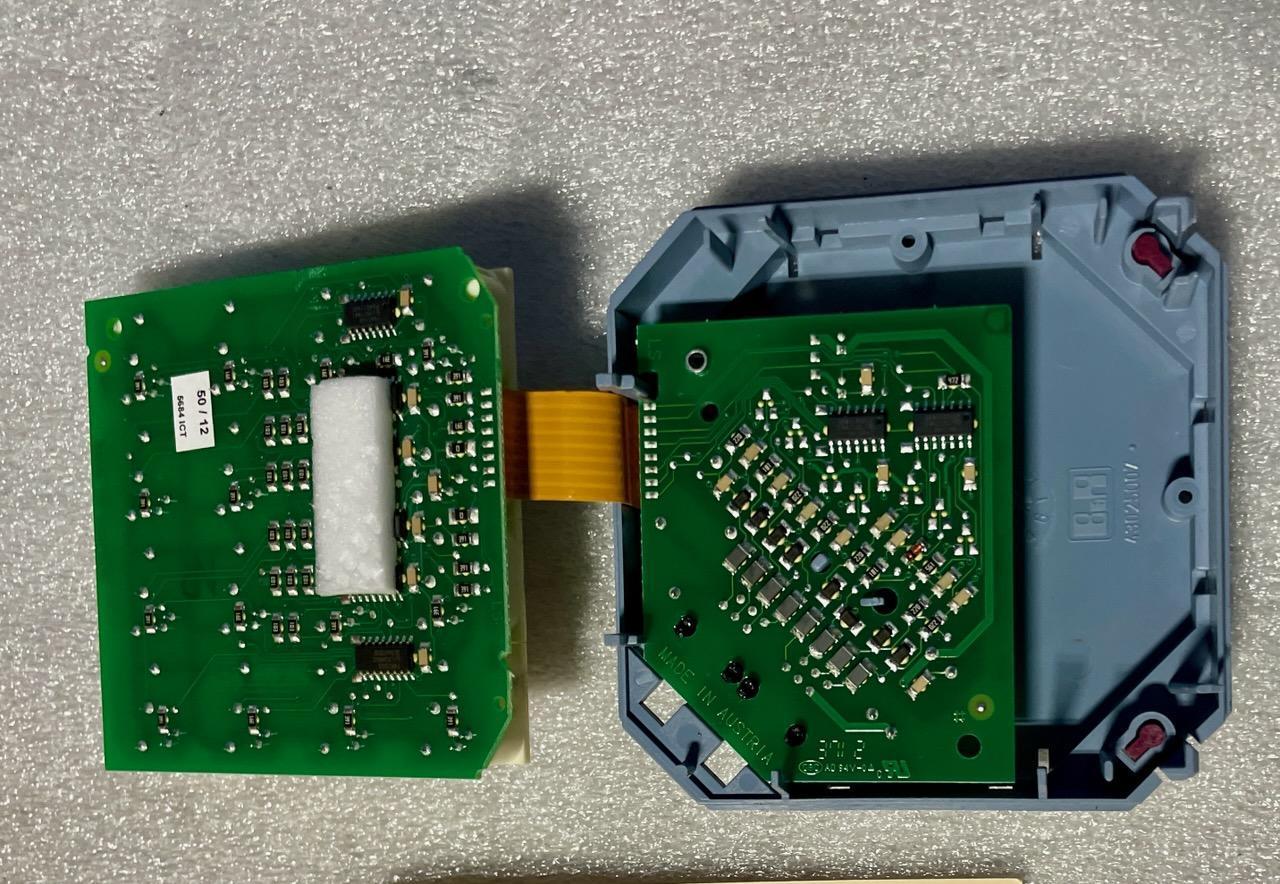 B&R 4E0021.01-090 PANELWARE KEYPAD MODULE, 12-Key Numeric Keypad, 4 Keys with LED, No Frame.