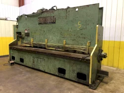 BERTSCH MODEL 500 HYDRAULIC SHEAR – 12' × 1/2" CAPACITY