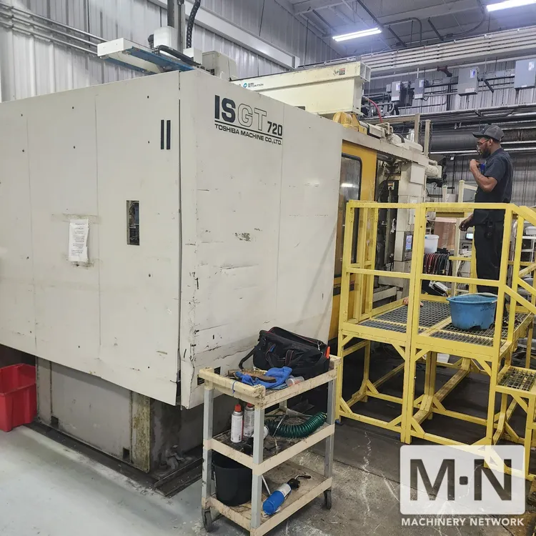 720 TON 126 OZ TOSHIBA MODEL ISGT720V21-59B  INJECTION MOLDING MACHINE MFG 2003