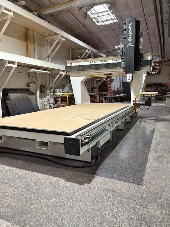 C.R. ONSRUD F216G15W CNC Router