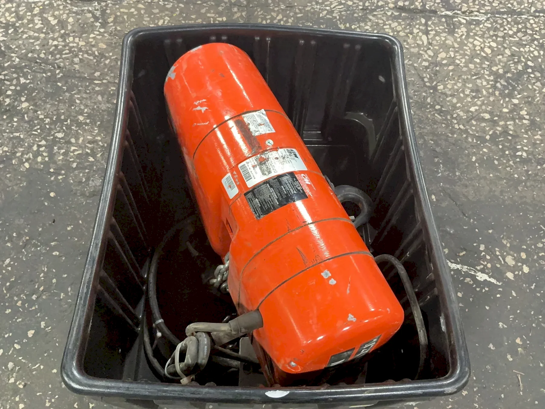 CM 1/2 TON HOIST  -  J