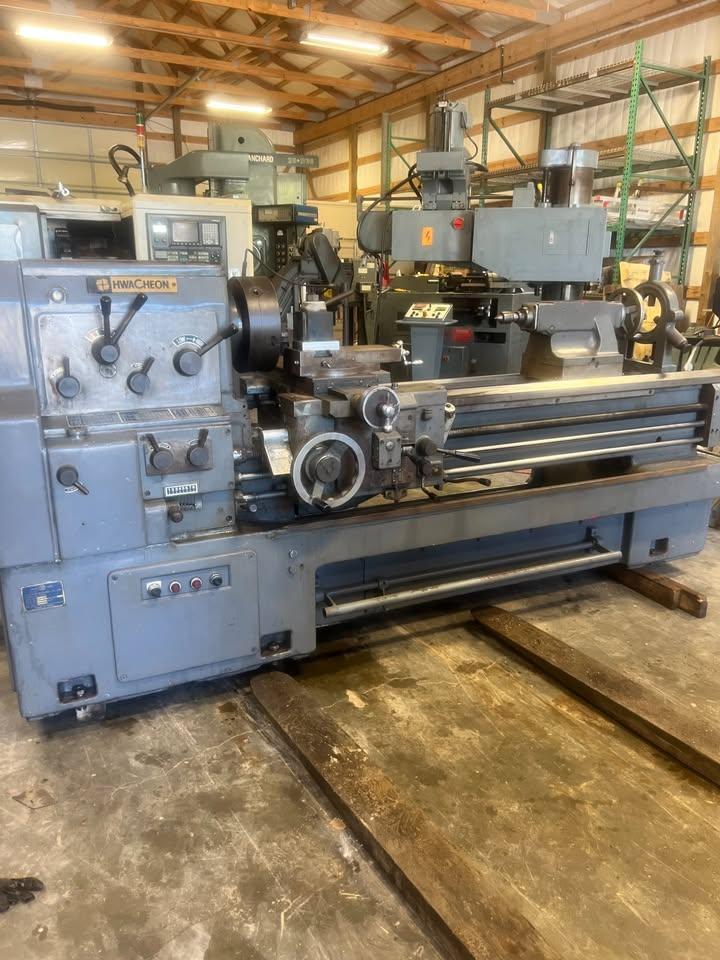 HWACHEON 20X60 - Lathes, Engine