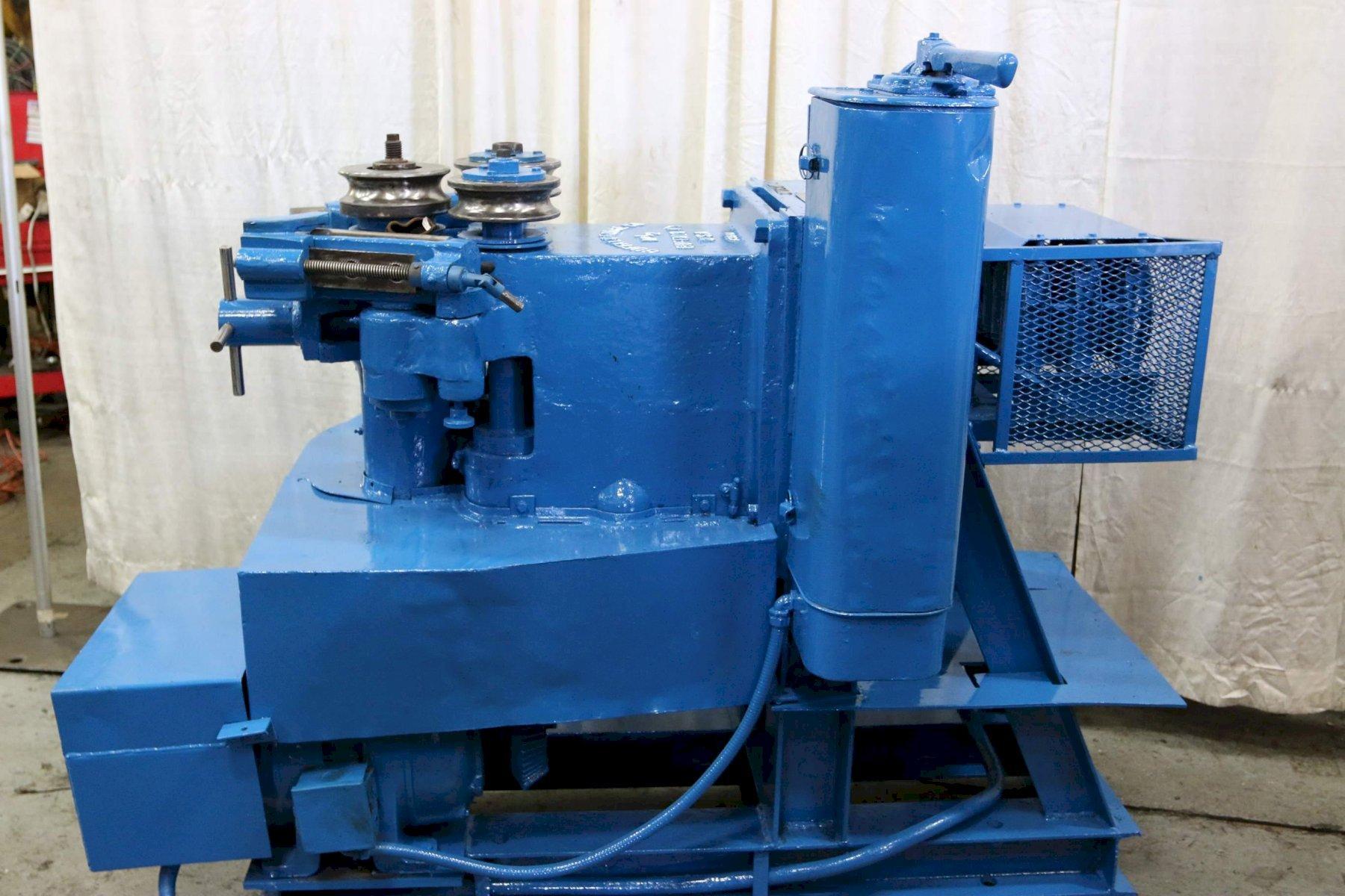 2' X 2'X 1/4' BUFFALO #1/2 HORIZONTAL ANGLE ROLLS: STOCK #70271