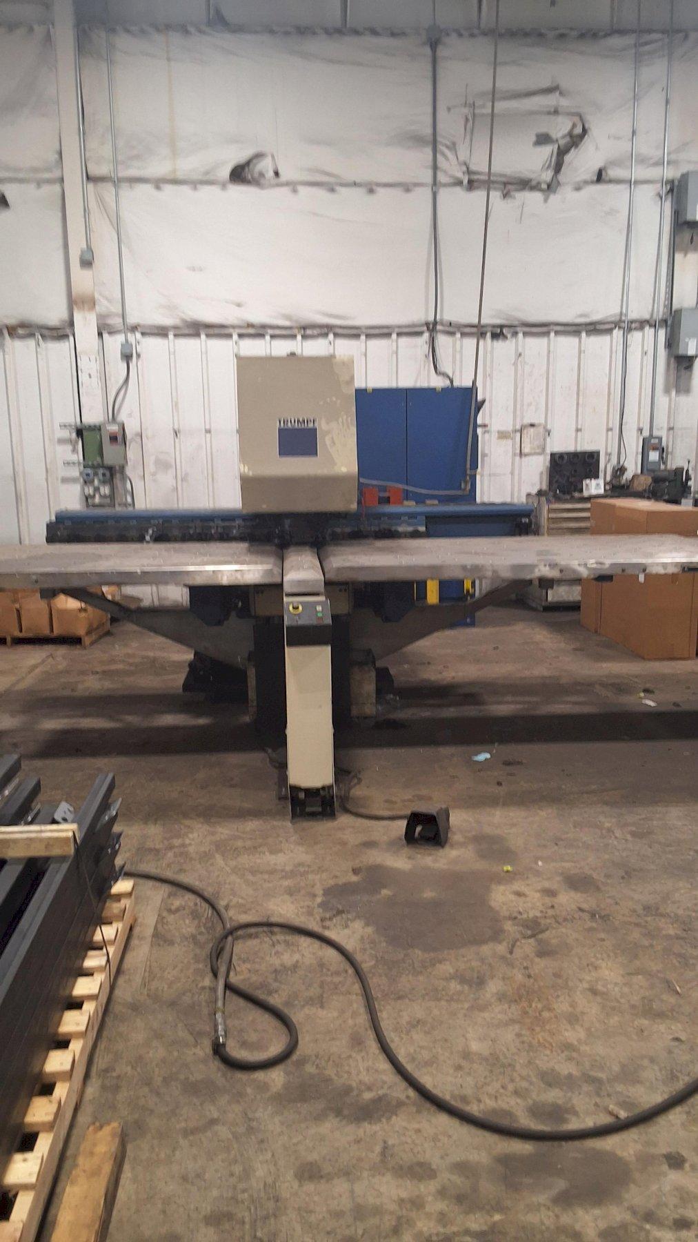 TRUMPF MODEL TRUMATIC 200 CNC 6.8' X 4.2' TURRET PUNCH: YOBRO #25662