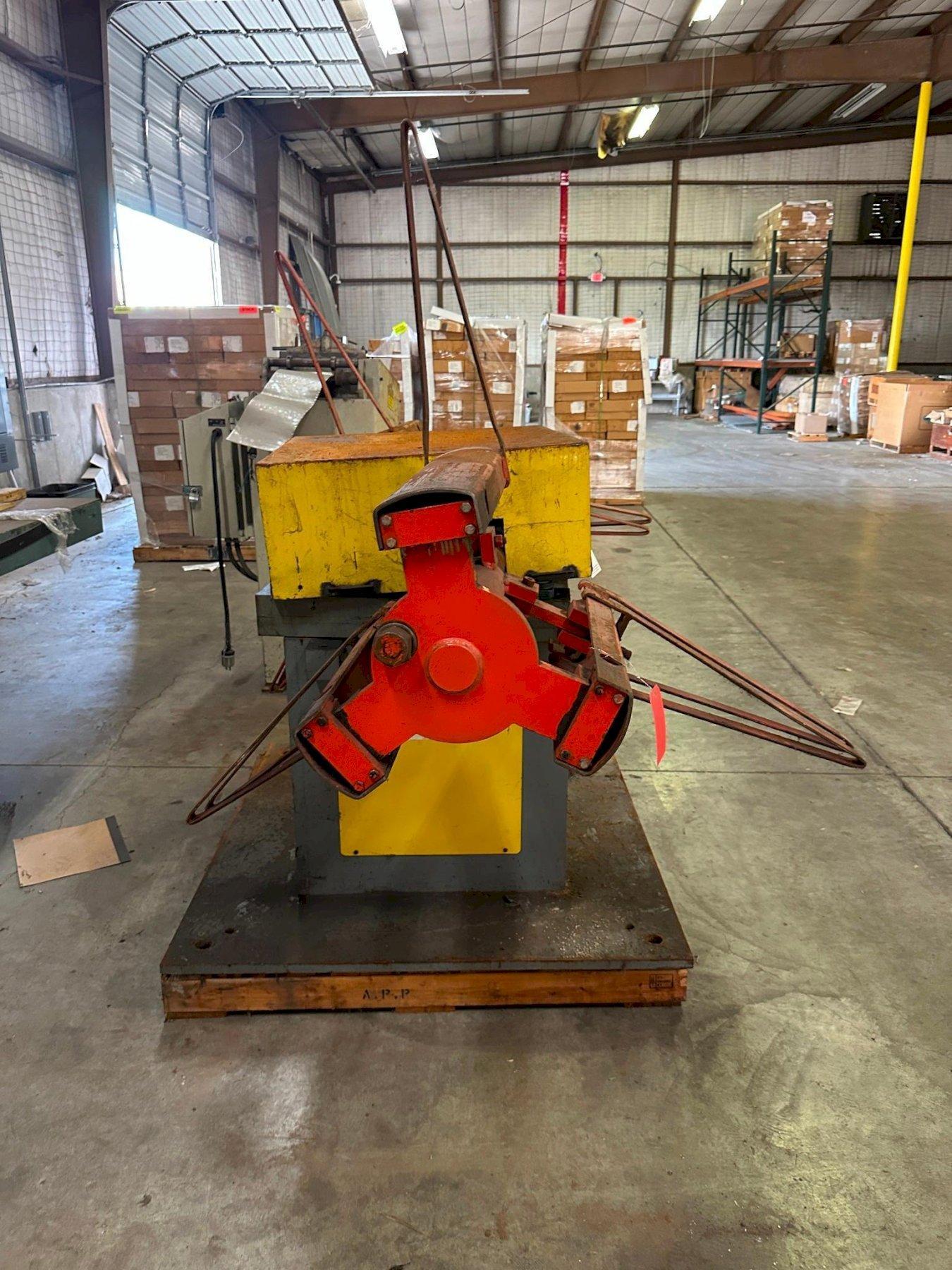 3,000 LBS MARION MANUFACTURING DOUBLE END UNCOILER: YOBRO #26062