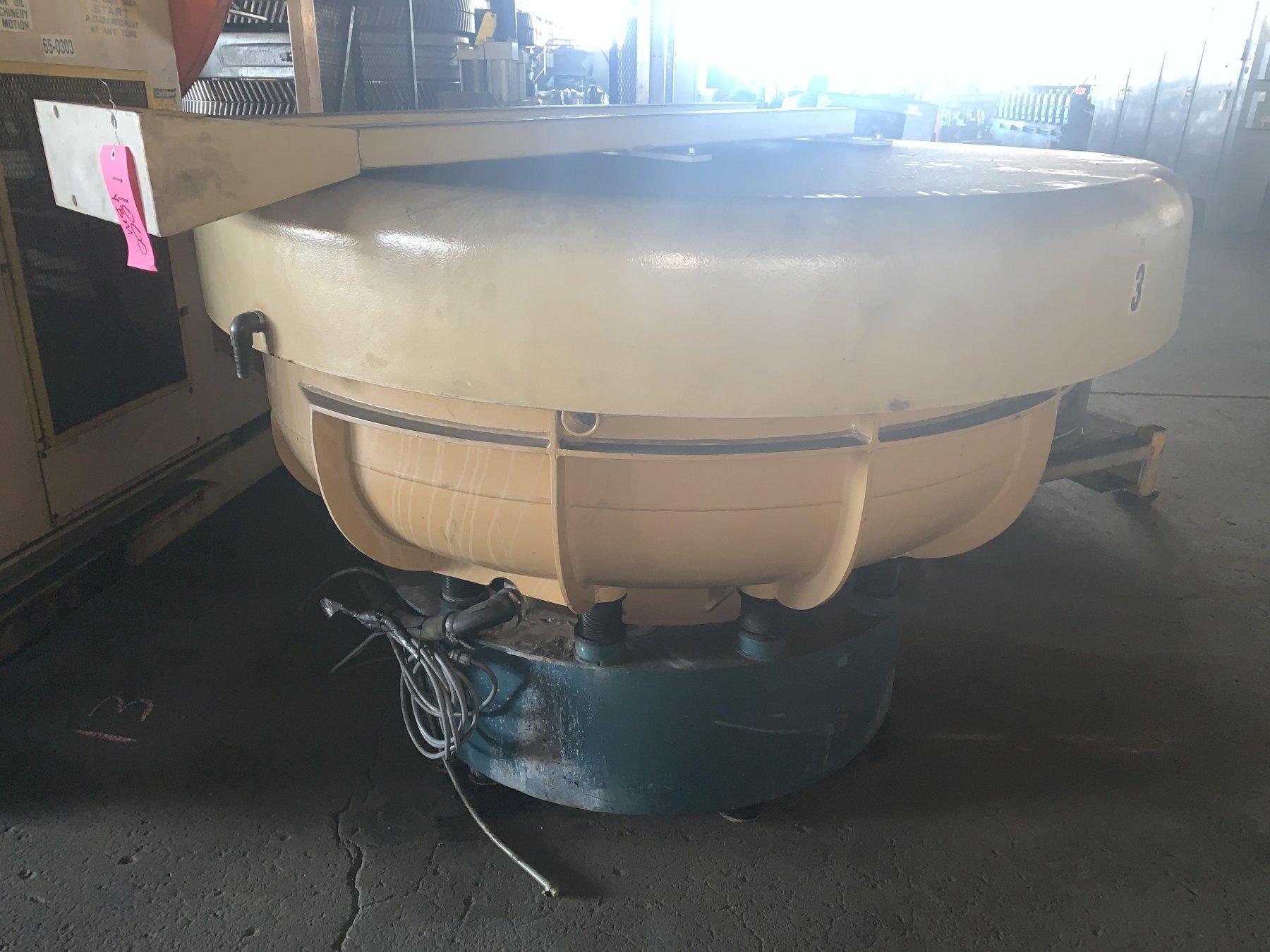 27.5 FT3 ROSLER R-780 FLAT BOTTOM ROTARY VIBRATORY FINISHER