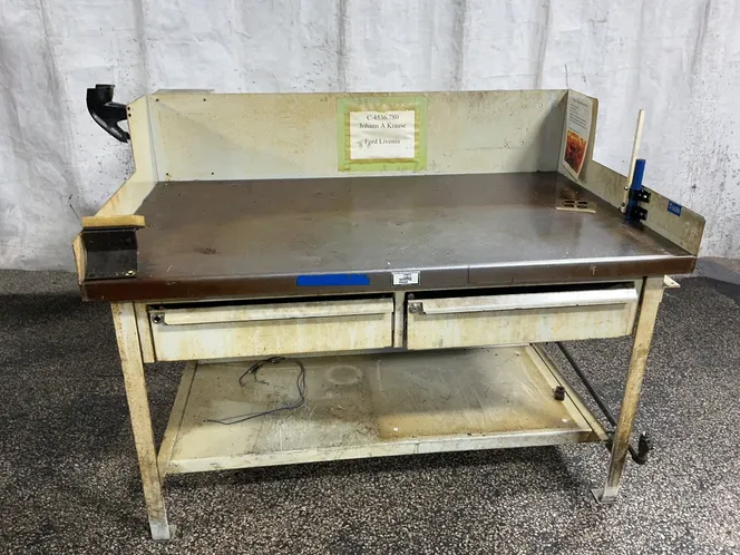 STRONG HOLD 36” X 60” / 2 DRAWERS WORKBENCH   -  T6036SG-2DB-KL PALE GREY
