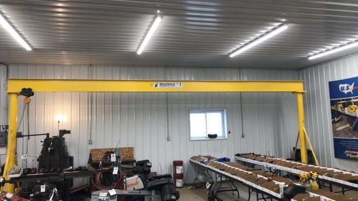 1 - PREOWNED DEARBORN 1-TON FREE STANDING CRANE, S/N: 3151-01