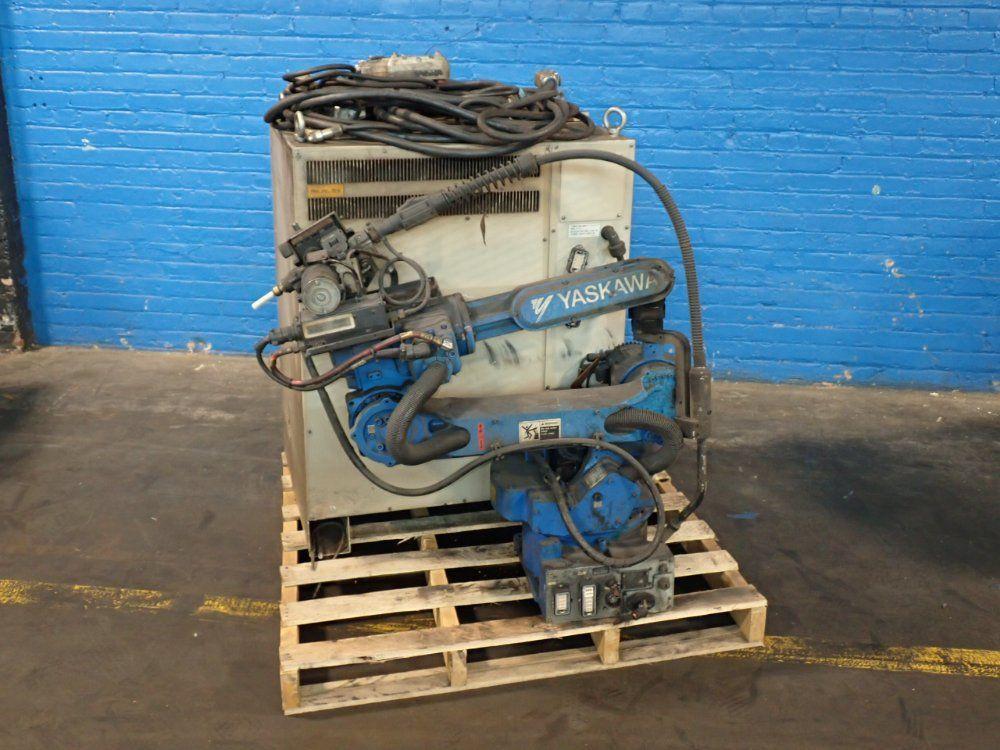 YASKAWA MOTOMAN ROBOT  -  MH6