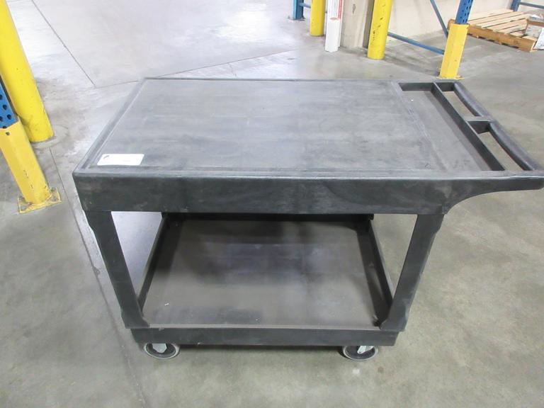 Uline Rolling Plastic Shop cart- Auction Item