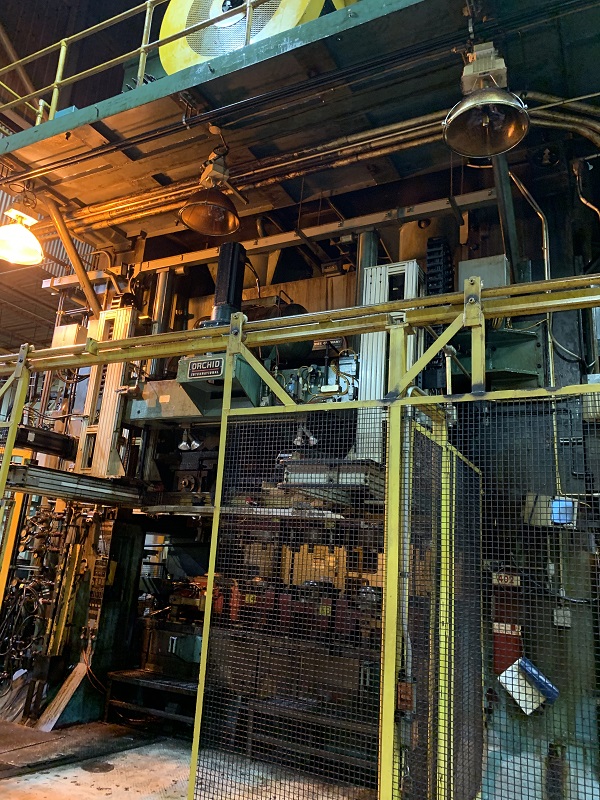 2500 Ton Clearing S2-2500-144-60 Straight Side Press
