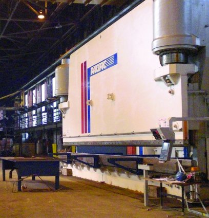 1750 Ton x 40' CNC Pacific Hydraulic Press Brake