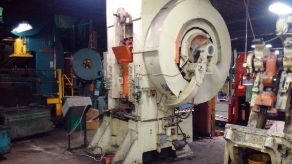 800 Ton Bliss Model 26K Knuckle Joint Press