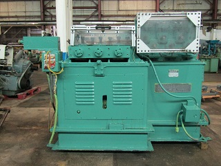 1"(25.4mm) TORRINGTON MDL 1821 12 ROLL 2 PLANE TUBE &
BAR STRAIGHTENER (13551)