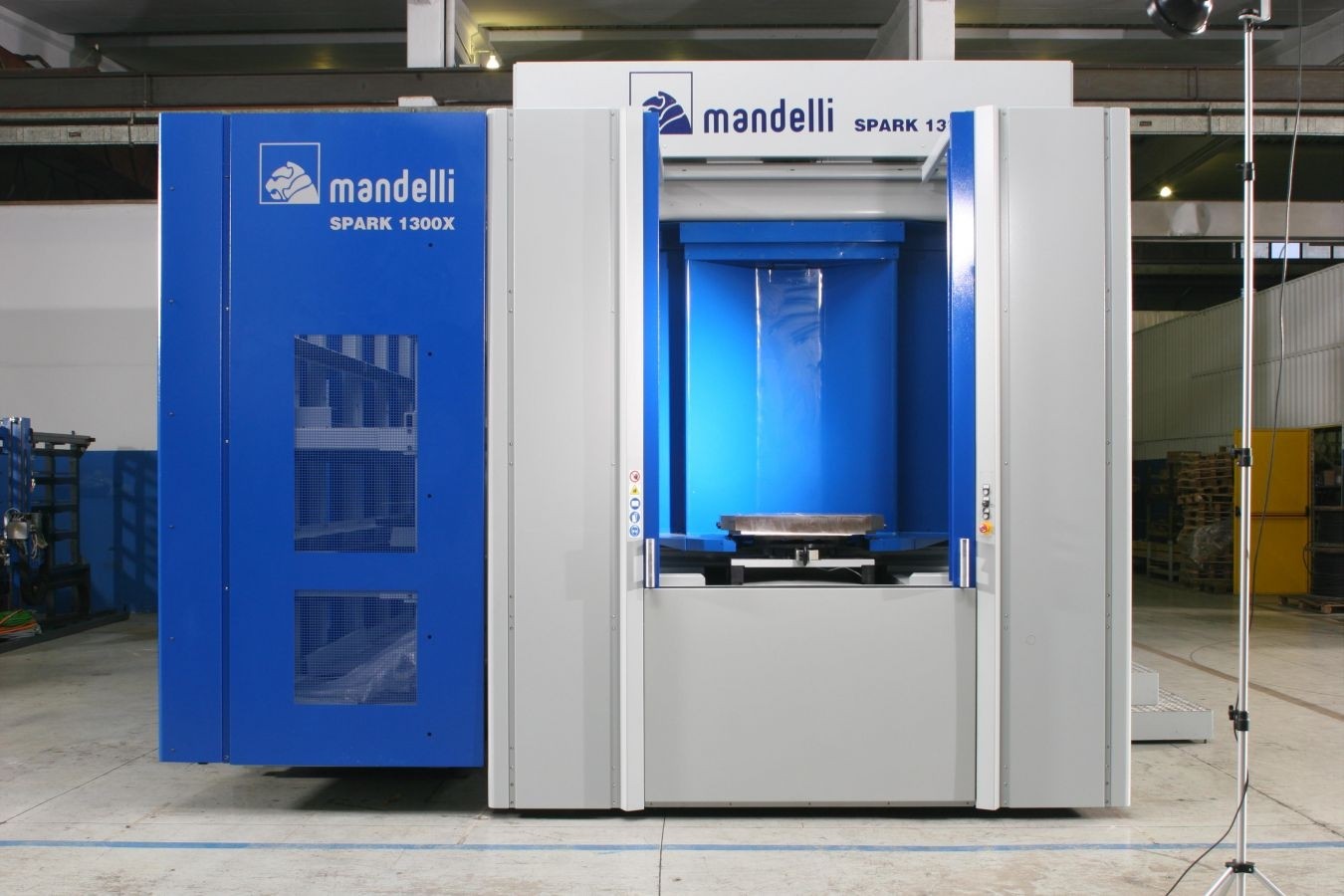 Mandelli Spark X 2100 CNC Horizontal Machining Center