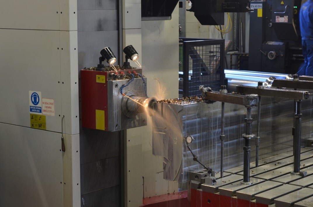 Lucas WFT 13 CNC/WFT 15 CNC