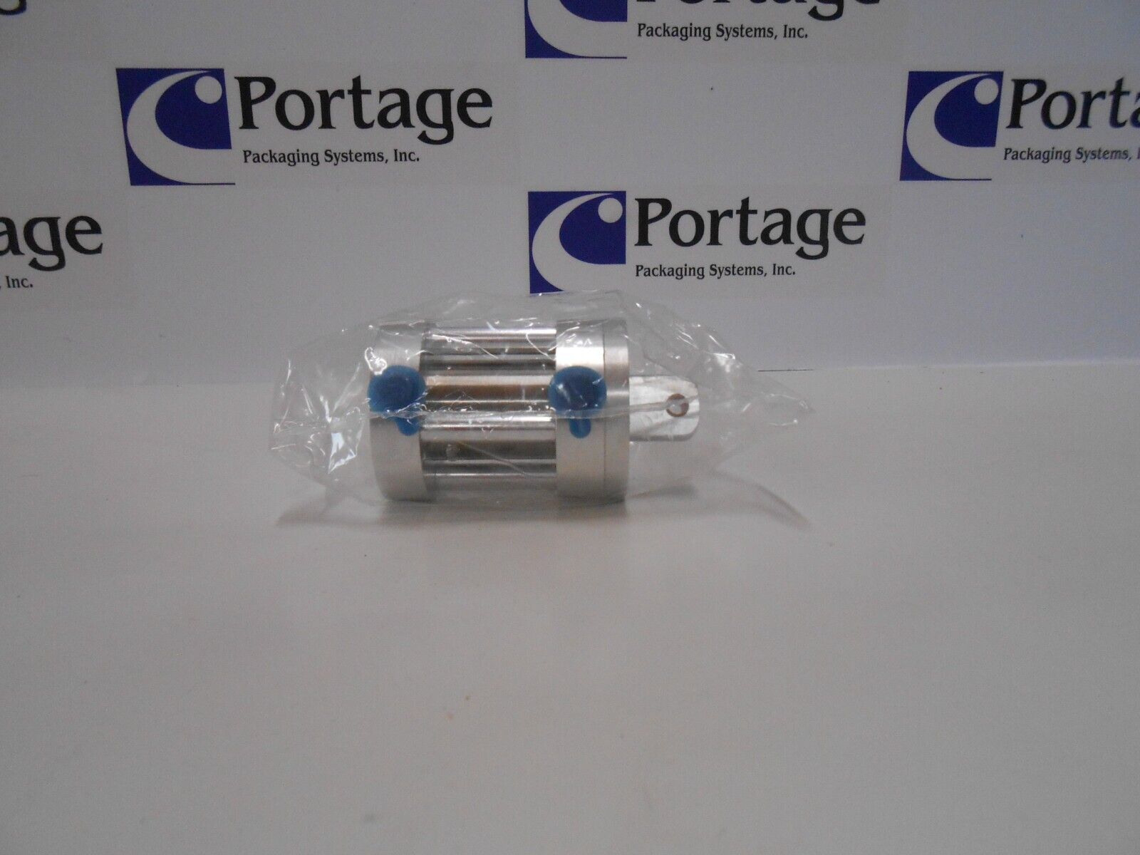25538A1 Cylinder  Automated Packaging Systems Autobag. New 25538A1Replacement for Automated Packaging Systems Autobag HS-100 / HS-211 / AB-180/145.  Cylinder.  New removed from packaging for Picture