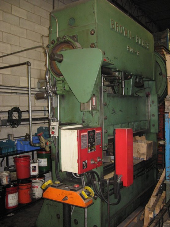 100 Ton, BROWN BOGGS, MODEL 909-S, 72