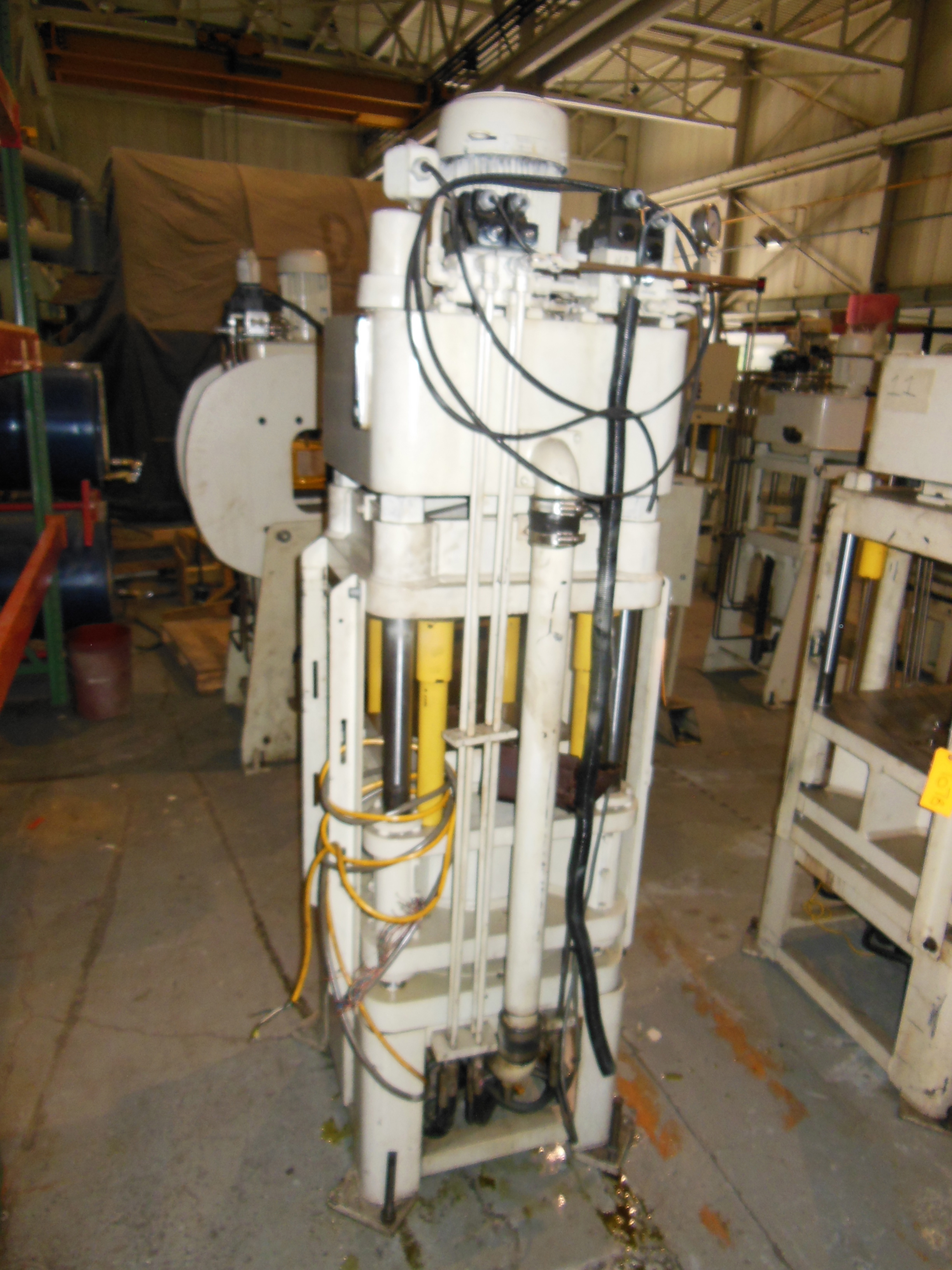 40 TON FISHER DYNAMIC UP ACTING 4 POST PRESS, 11