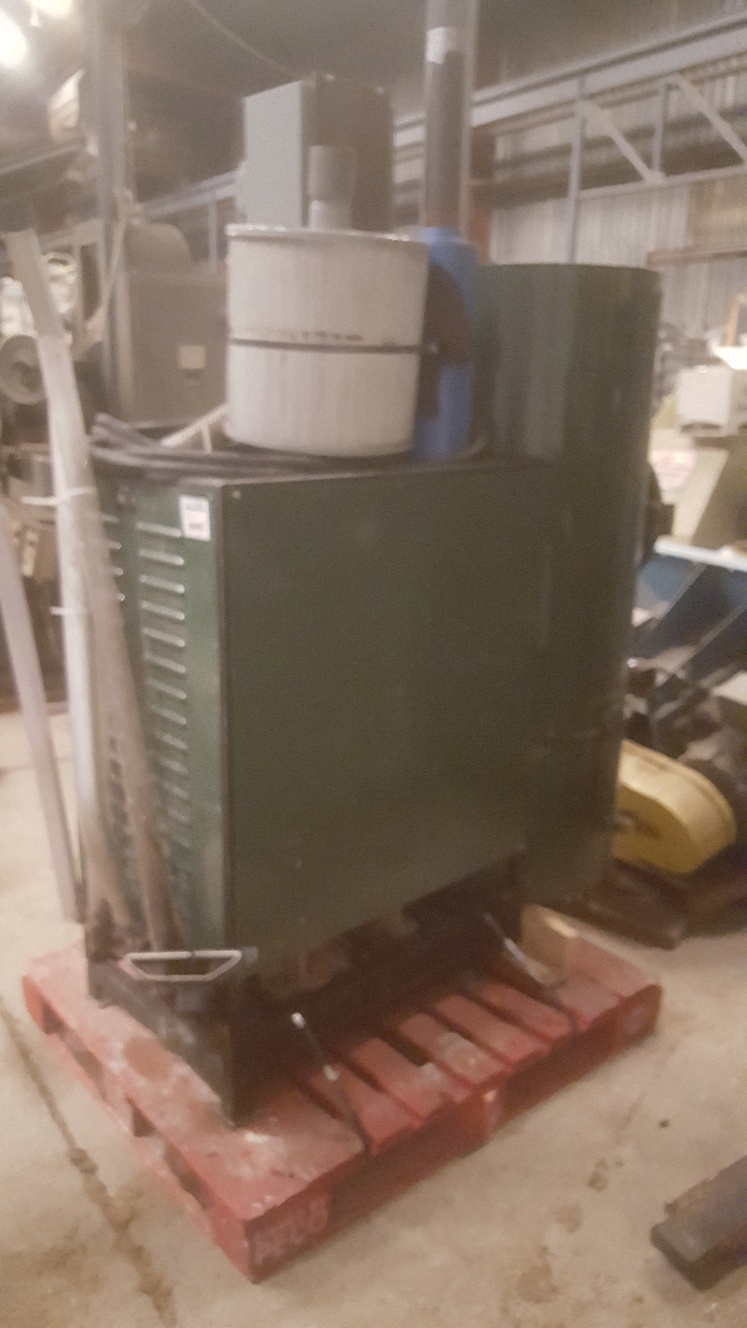 (1) PREOWNED ARCO STATIONARY VACUUM CLEANER, MODEL PB-15, S/N 050526