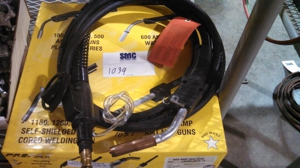 (1) PROFAX 400 AMP MIG GUN (NEW)