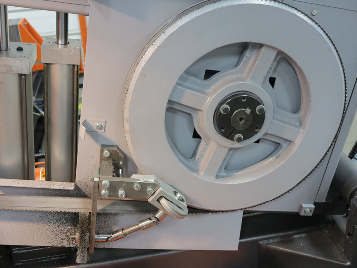 1 - NEW HEMSAW HORIZONTAL PIVOT BANDSAW, MODEL #: H90A-1