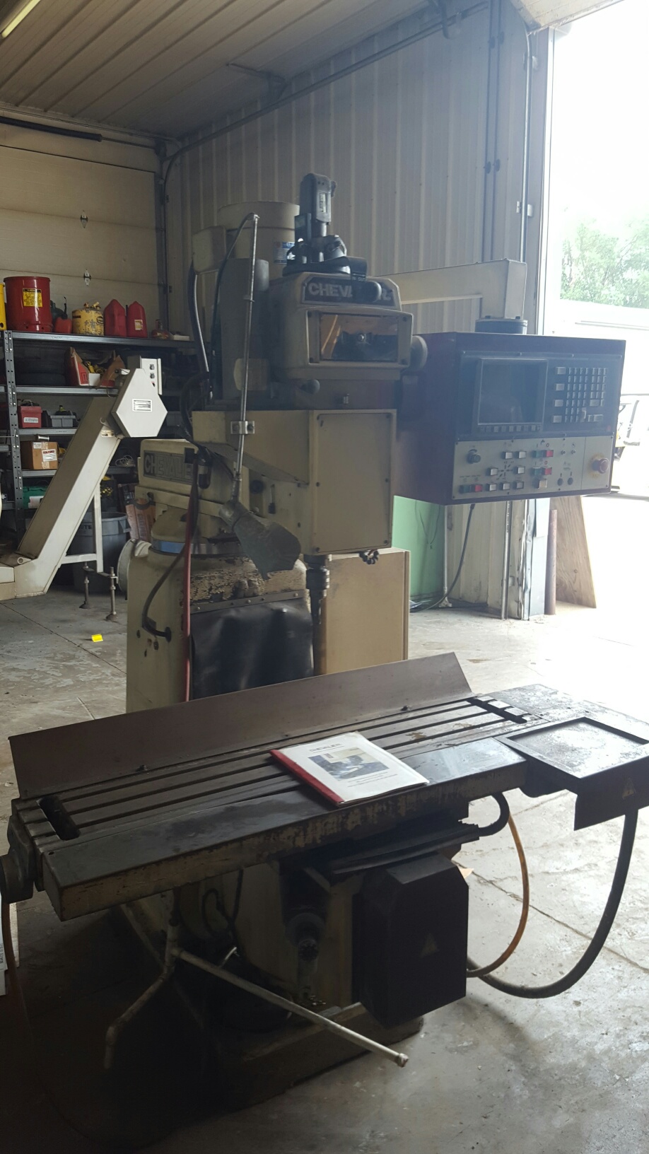 (1) PREOWNED FALCON CHEVALIER CNC MILL, MODEL FM-33K, S/N <br>KC84A008