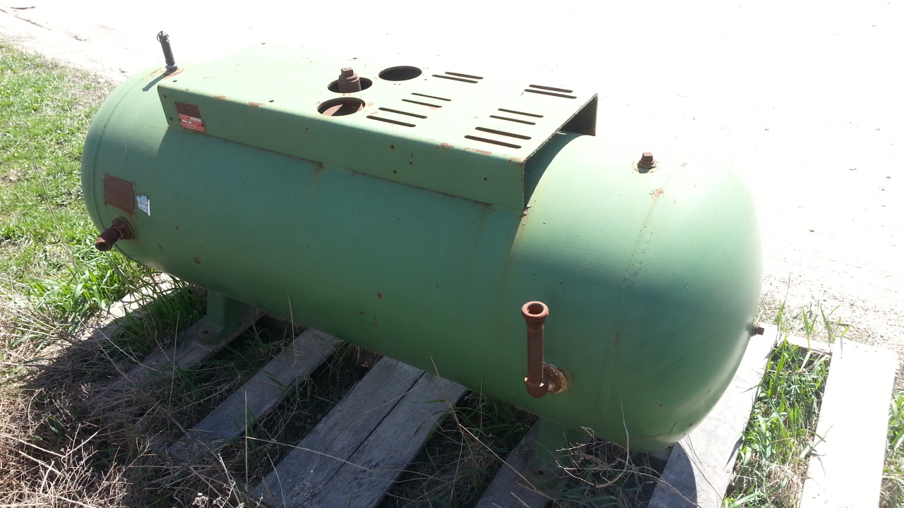 (1) PREOWNED CURTIS AIR TANK, S/N 162818