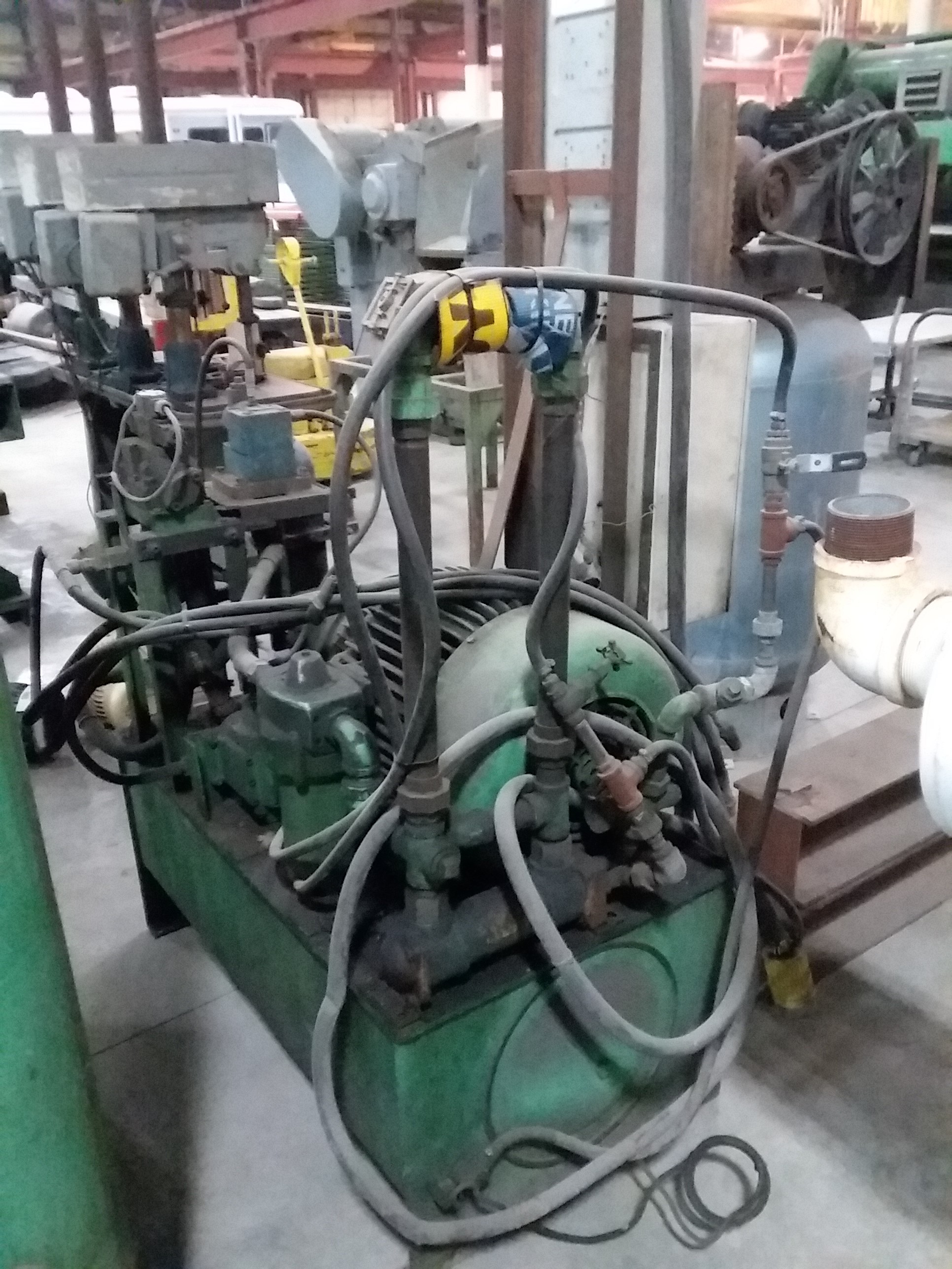 (1) PREOWNED HYDRAULIC UNIT, 40 HP