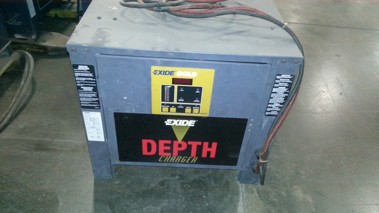 (1) PREOWNED EXIDE IRONCLAD DEPTH FORKLIFT CHARGER, <br>MODEL D3G-12-680, S/N DD118549