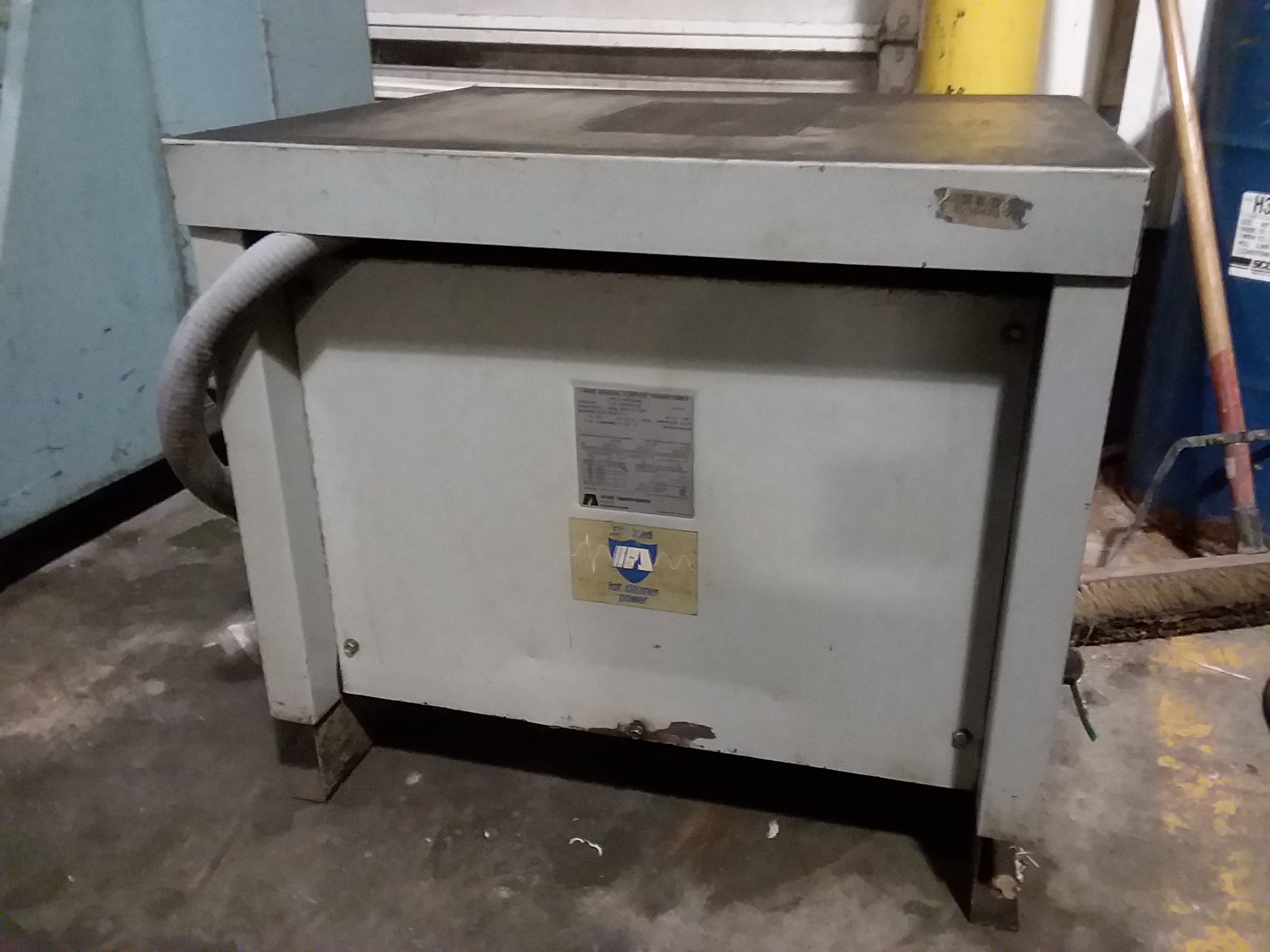 (1) PREOWNED 30 KVA TRANSFORMER