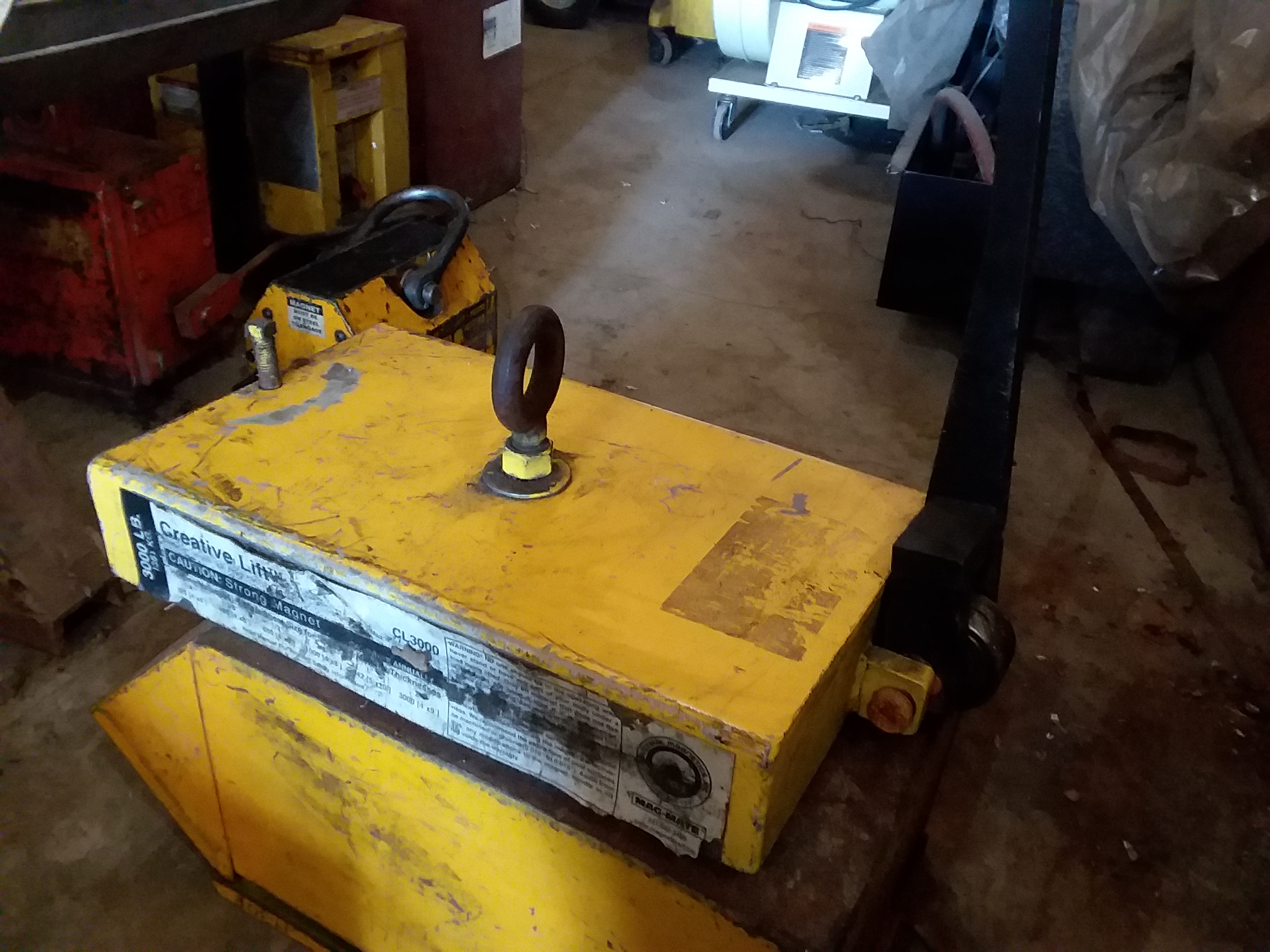 (1) PREOWNED MAG-MATE CREATIVE LIFT MAGNET, MODEL CL3000