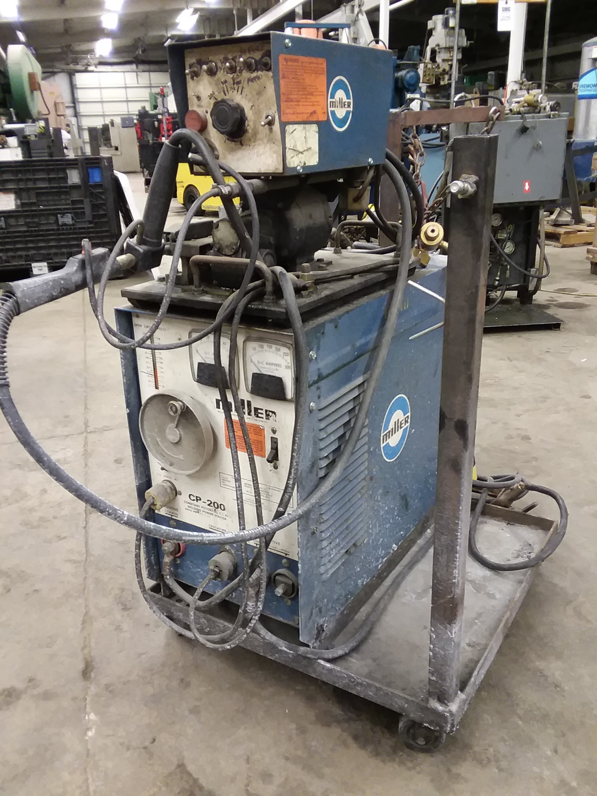 (1) PREOWNED MILLER MIG WELDER, MODEL #: CP-200, S/N: JA377904