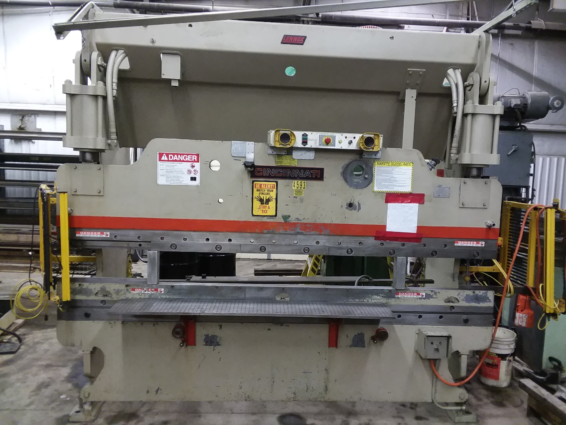 1 - PREOWNED CINCINNATI 90 TON HYDRAULIC PRESS BRAKE, MODEL #: 90 CB X 8 ft, S/N: 43570