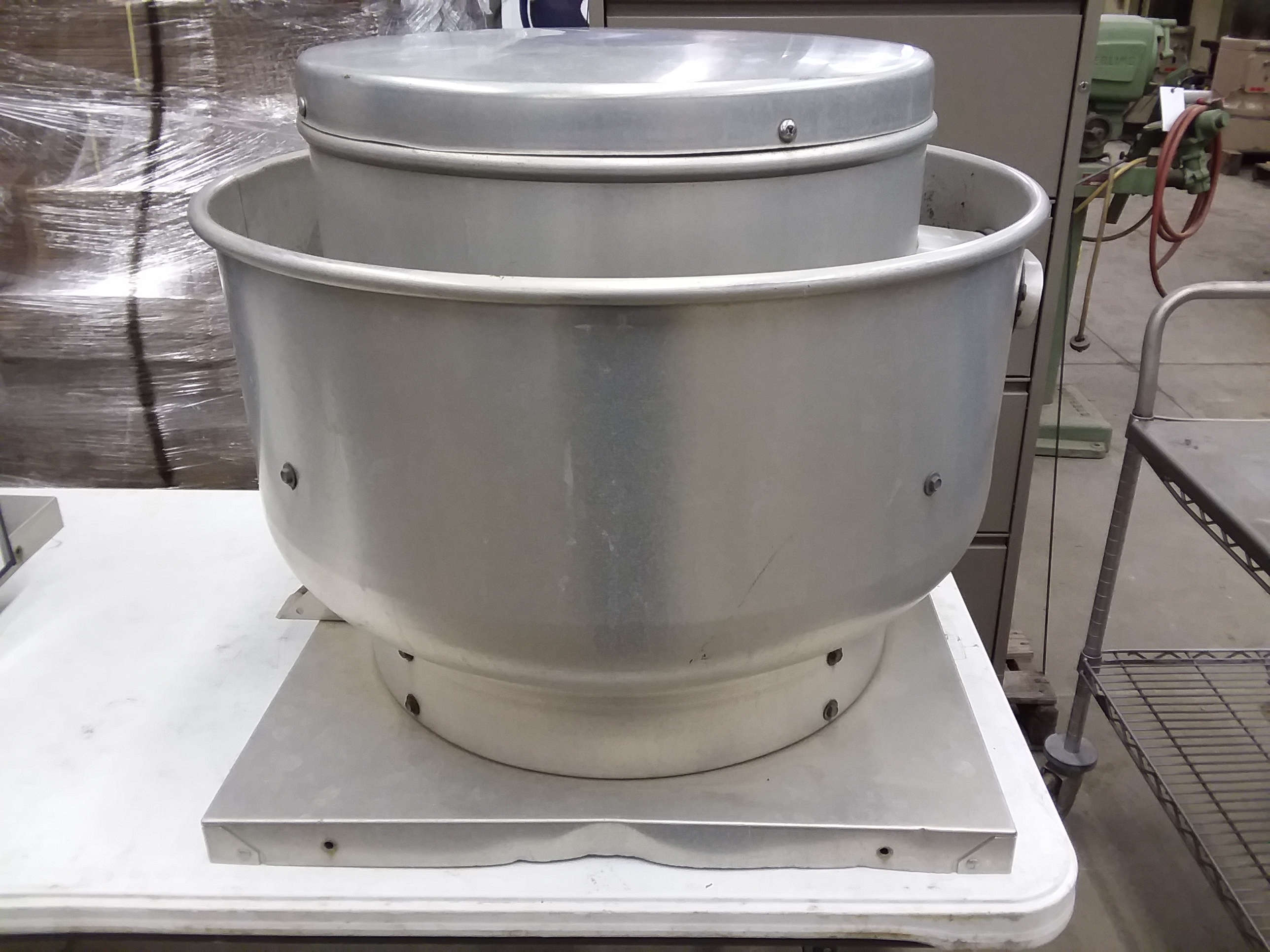 (1) PREOWNED GREENHECK UPBLAST VENTILATION FAN, MODEL CUBE-140-3-G