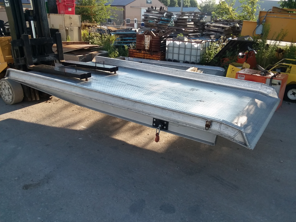 (1) PREOWNED MODERN LIGHT METALS ALUMINUM DOCK PLATE, S/N <br>83429, SIZE 6 ft X 12 ft