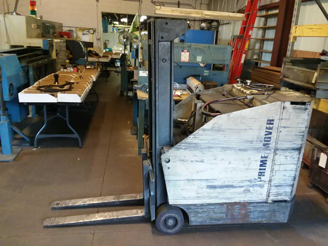 1 - PREOWNED MOVER ELECTRIC FORKLIFT, MODEL #: RC-25, <br>S/N: 1495