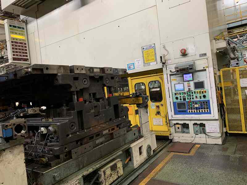2500 Ton Komatsu Transfer Press